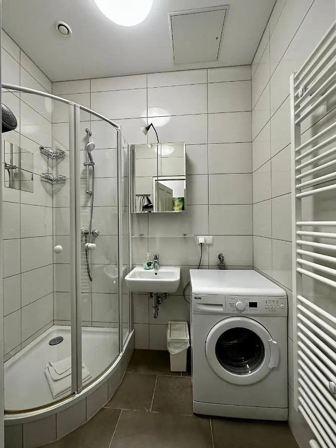Ajo Apartments - Messe City Flat - Self-Check-In Вена Апарт-отель