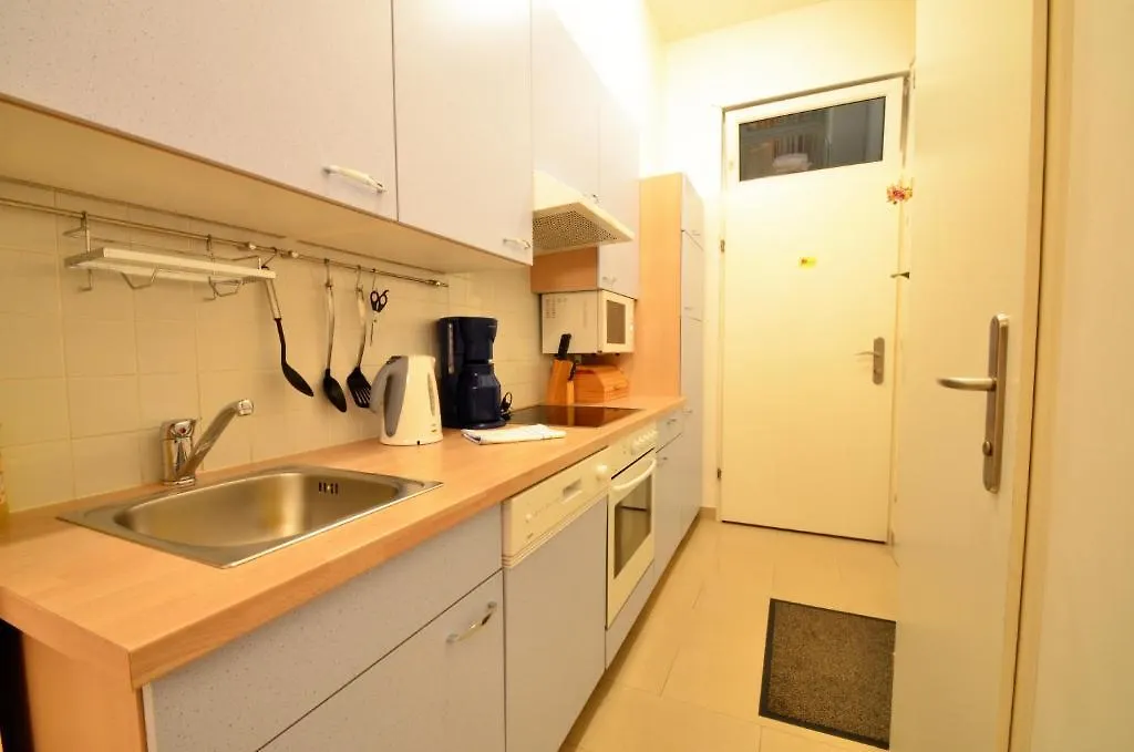 Апарт-отель Ajo Apartments - Messe City Flat - Self-Check-In Вена