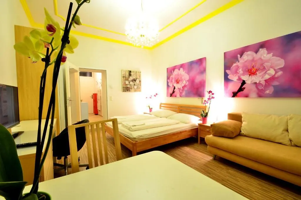 Ajo Vienna Messe - Contactless Check In Aparthotel 3*,  Austria