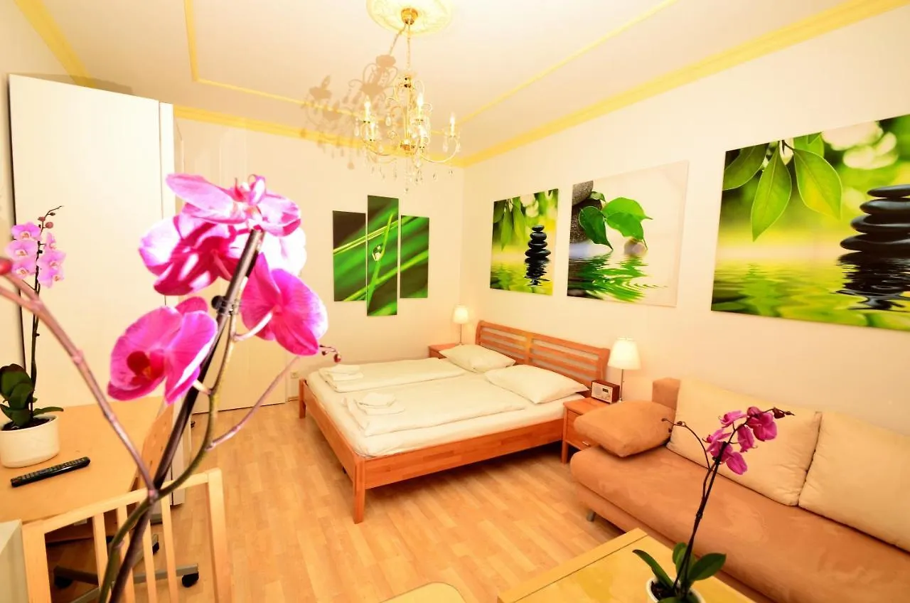 Апарт-отель Ajo Apartments - Messe City Flat - Self-Check-In Вена