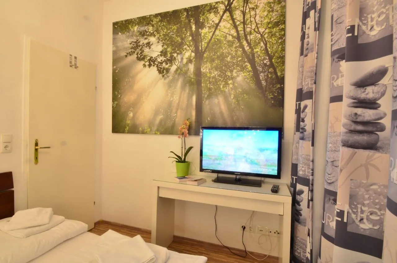 Ajo Vienna Messe - Contactless Check In Aparthotel