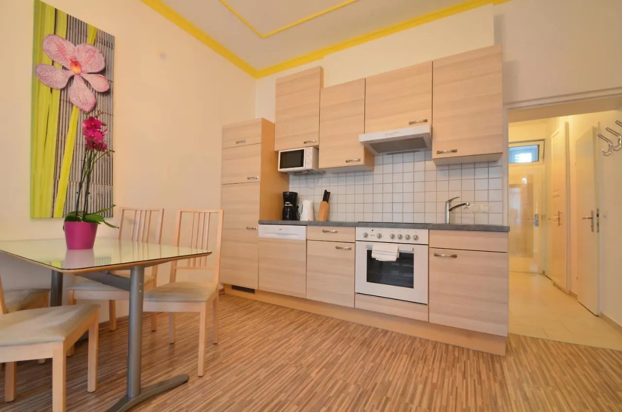 Ajo Vienna Messe - Contactless Check In Aparthotel Αυστρία