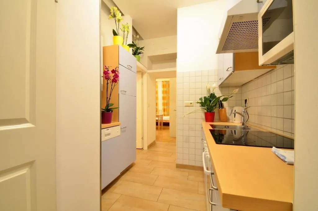 Ajo Apartments - Messe City Flat - Self-Check-In Vienna Aparthotel