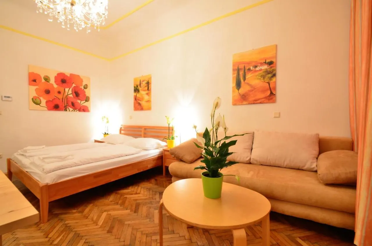 Ajo Vienna Messe - Contactless Check In Aparthotel